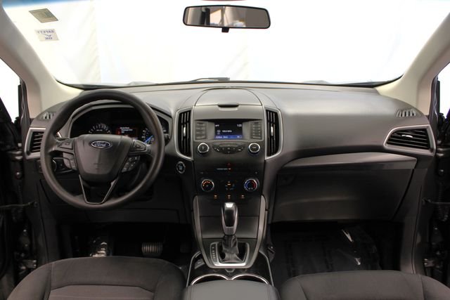 Used 2016 Magnetic Metallic Ford SE image 24