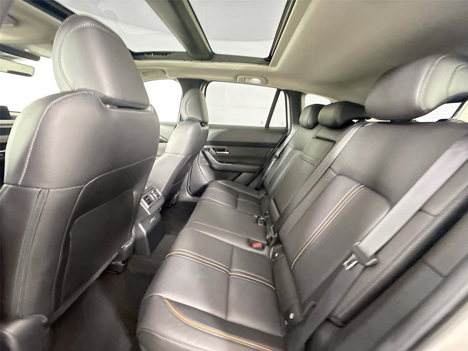 Certified Used 2025 Wind Chill Pearl Mazda Premium Package image 32