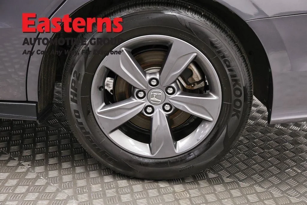 Used 2022 Gray Honda EX image 34