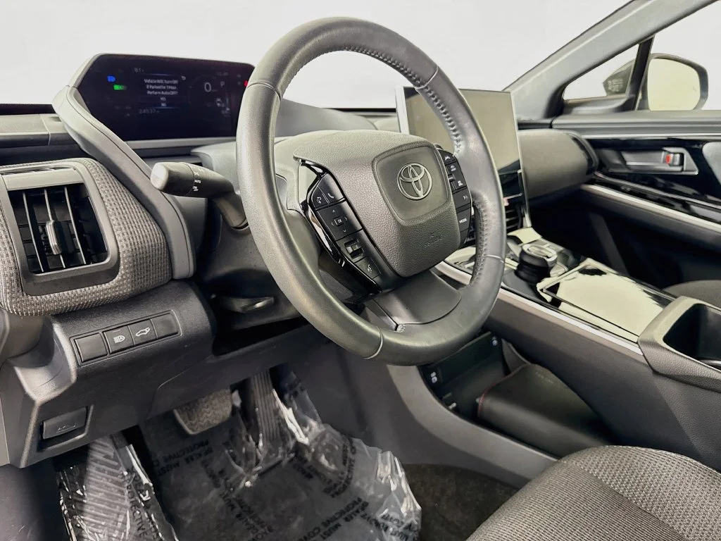 Used 2024 Black Toyota XLE image 9