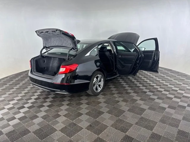 Used 2020  Honda EX-L image 19
