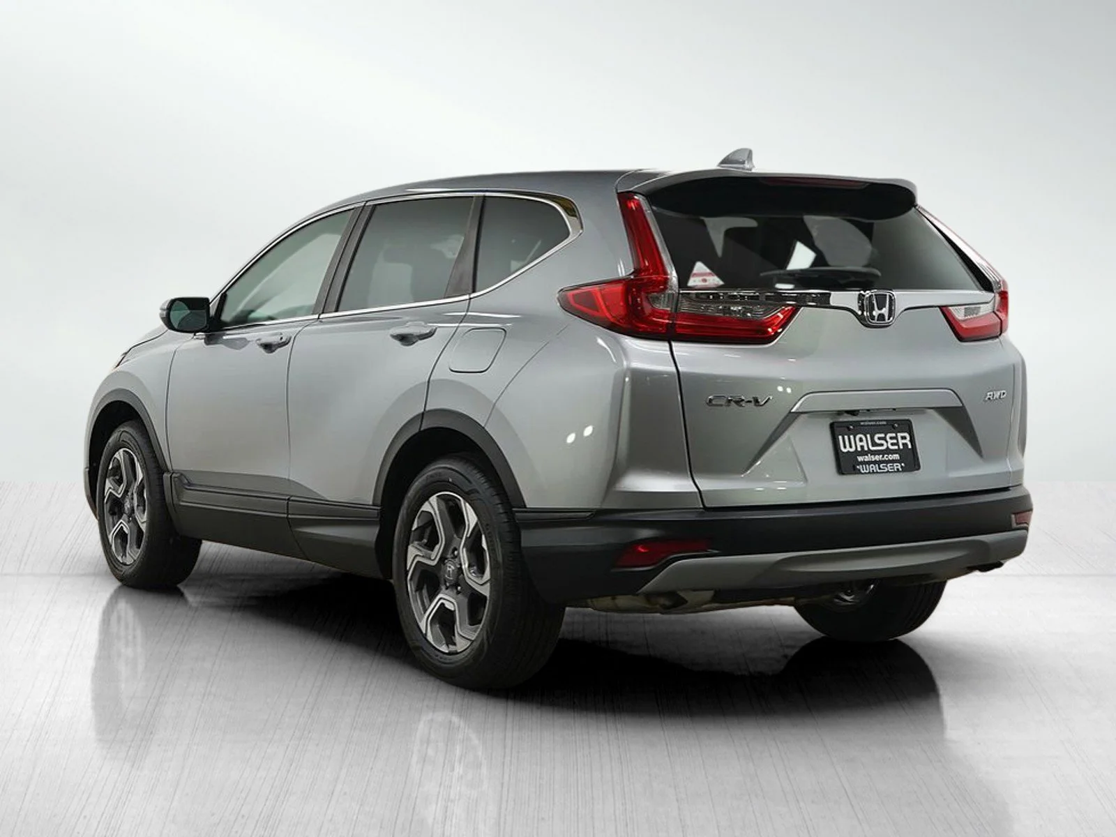 Used 2018 Lunar Silver Metallic Honda EX-L image 3