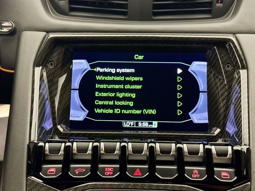 Used 2017  Lamborghini  image 15