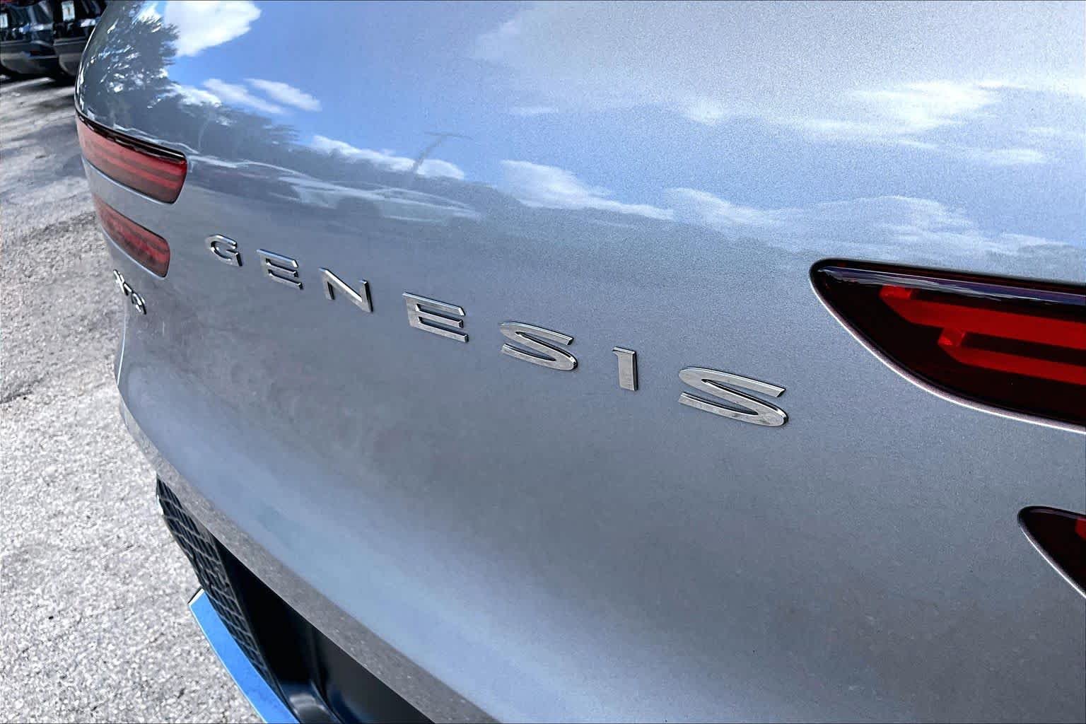 Used 2022 Savile Silver Genesis 2.5T image 31