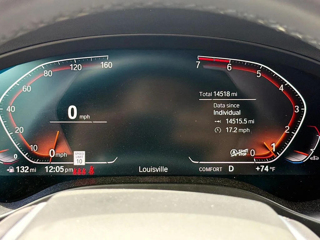 Used 2023 Jet Black BMW sDrive30i image 9