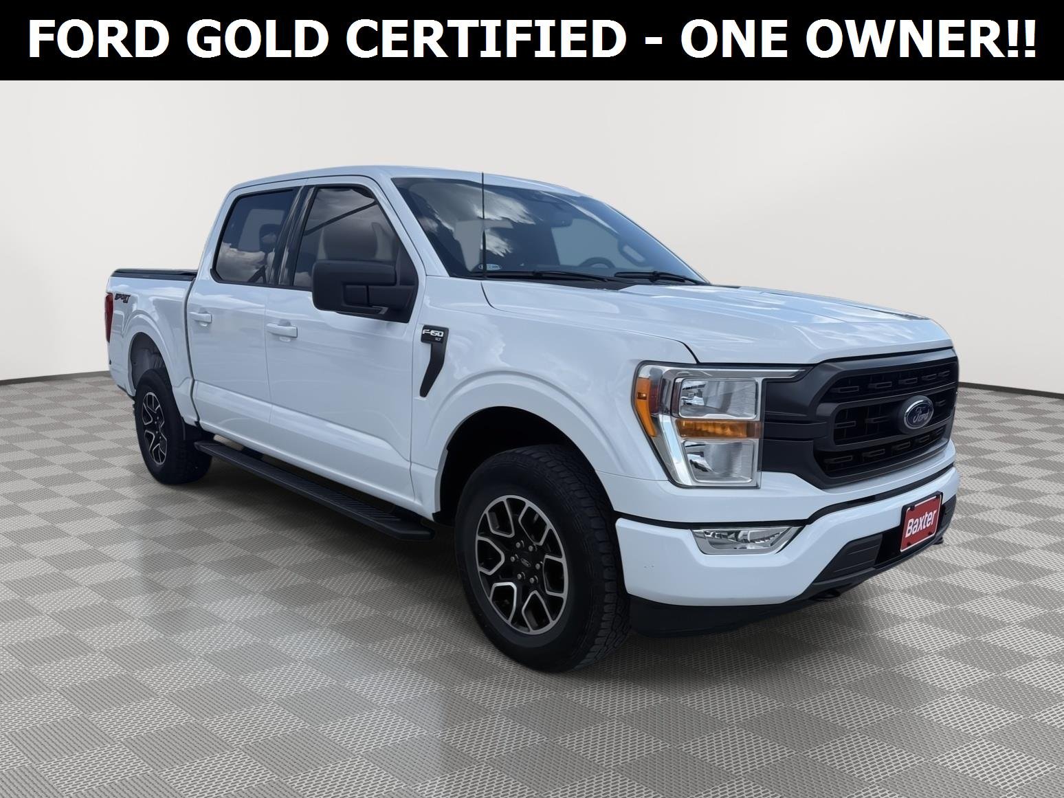 Certified Used 2022 Oxford White Ford XLT image 1