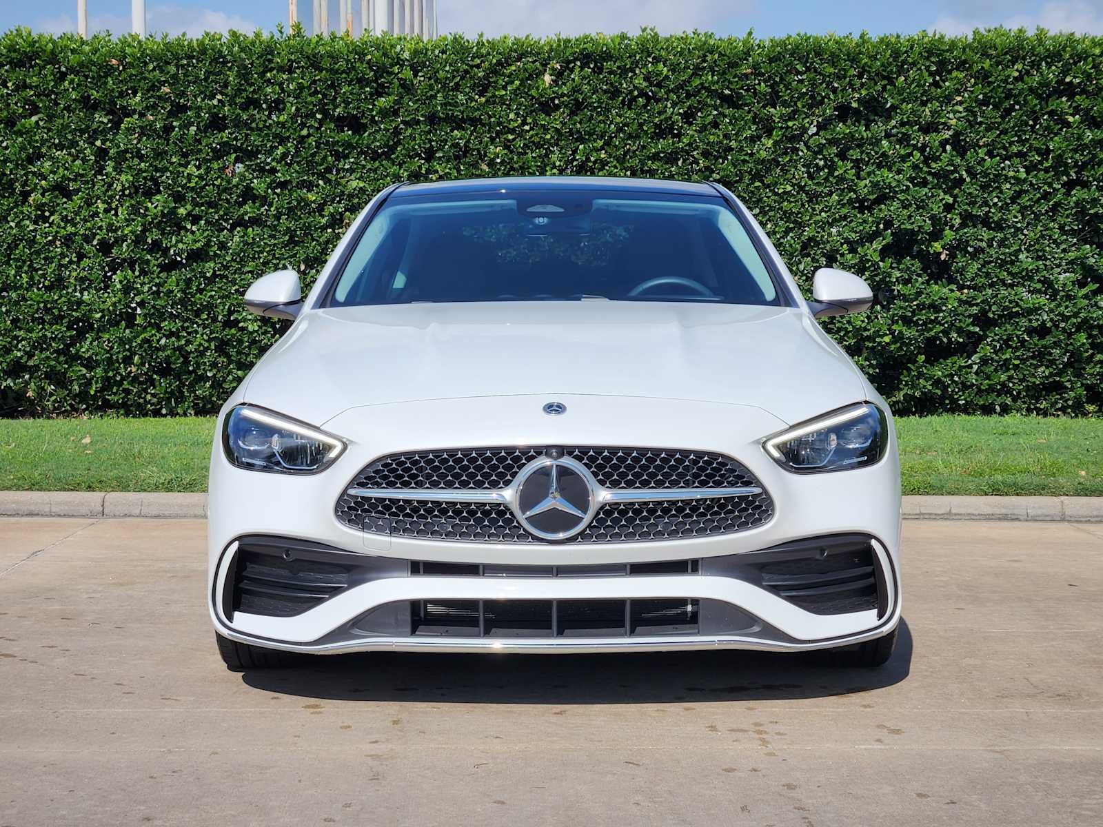 Certified Used 2026 MANUFAKTUR Moonlight White Metallic Mercedes-Benz C 300 image 4