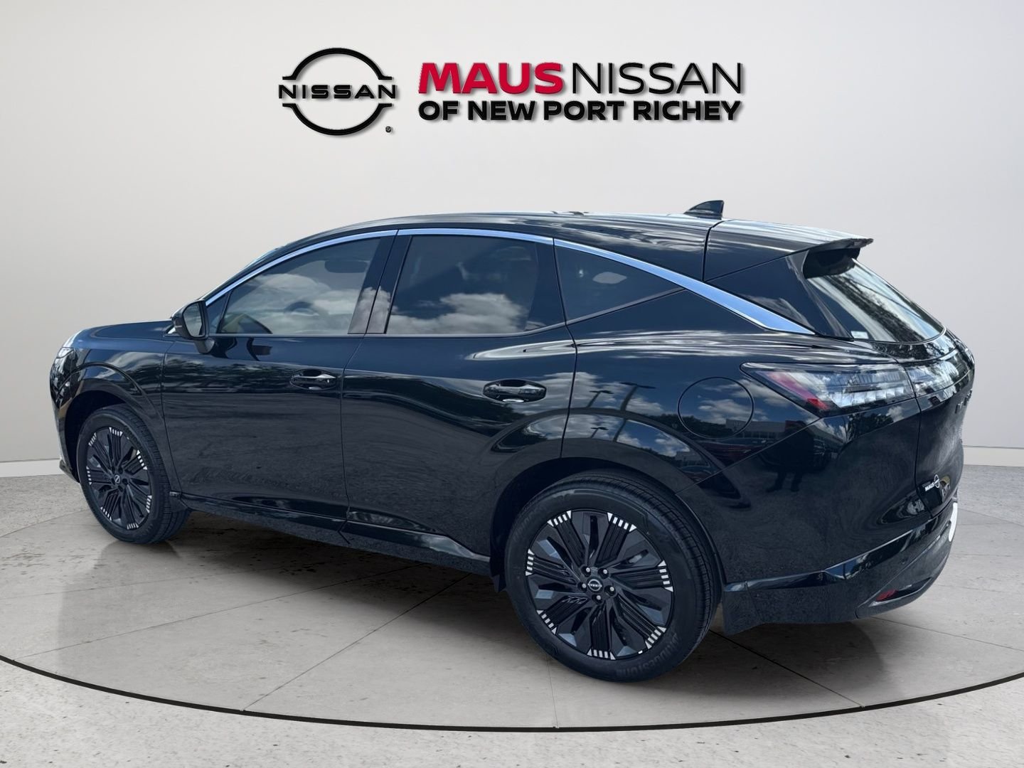 New 2026 Black Nissan Platinum image 9