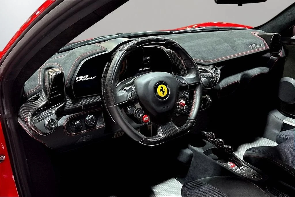 Certified Used 2015 Rosso Scuderia Ferrari Speciale image 15