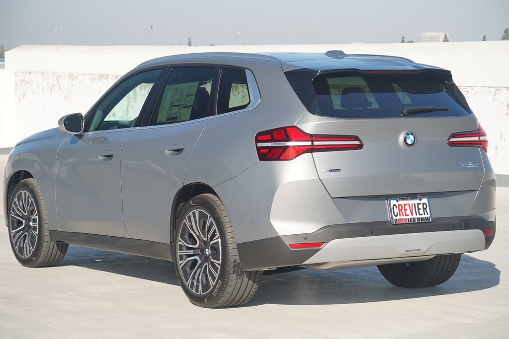 Used 2026 Gray Metallic BMW 30 xDrive image 7