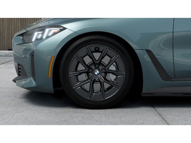 New 2026 Cape York Green Metallic BMW i4 image 7