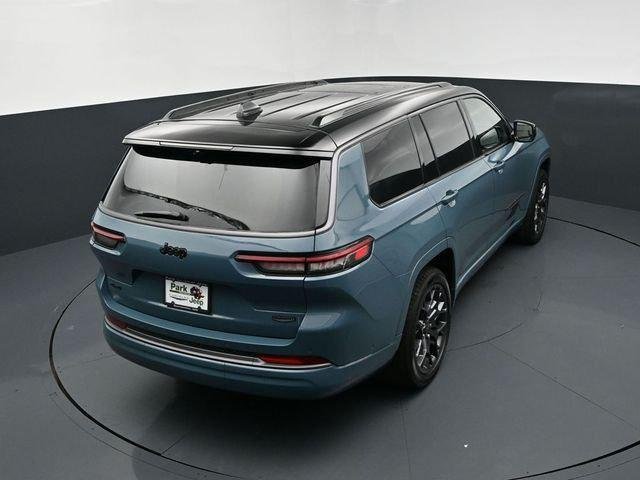 New 2026 Steel Blue Exterior Paint Jeep Summit image 17
