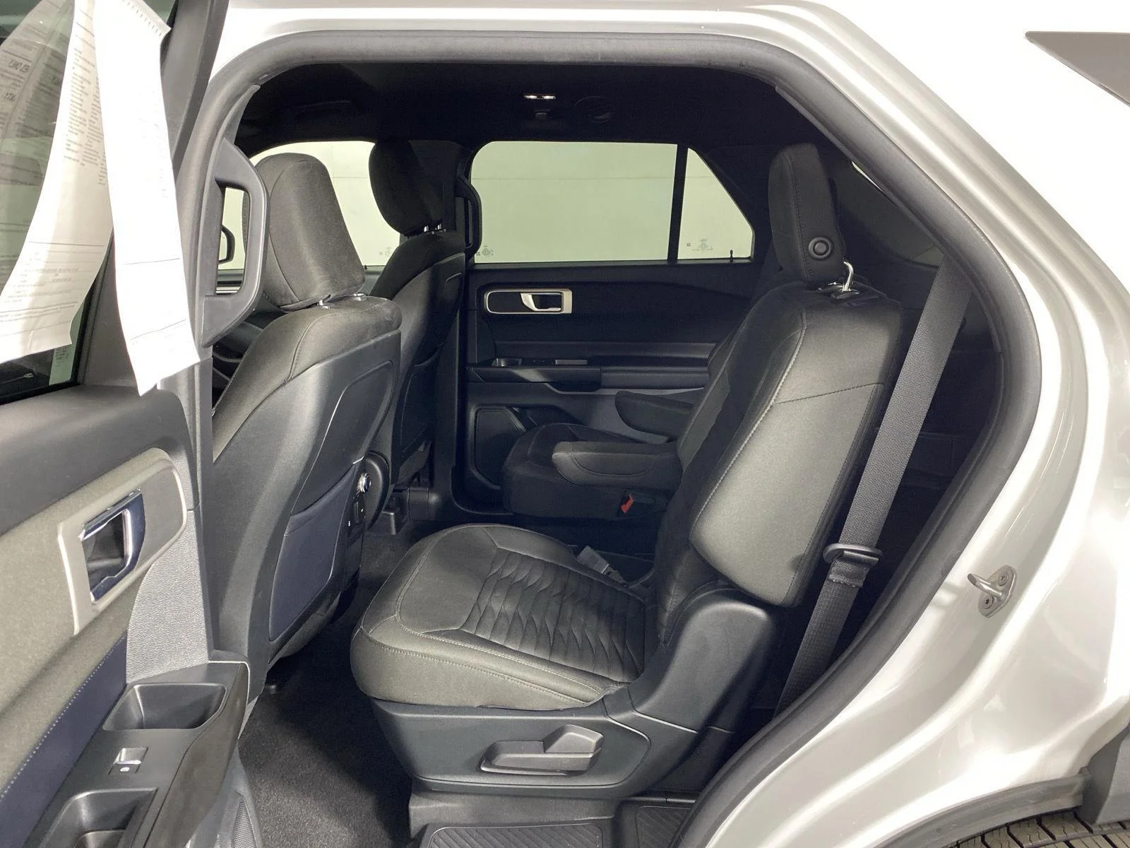 Used 2020 Oxford White Ford XLT image 8