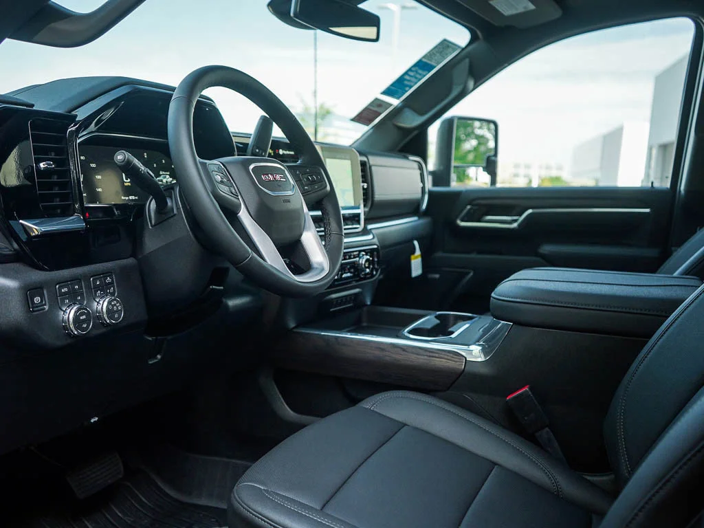 2026 GMC Sierra 3500HD SLT - Photo 16