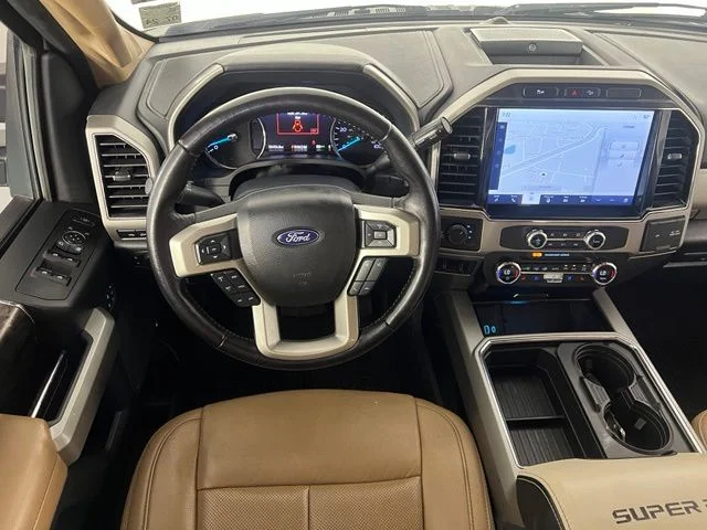 Used 2022 White Ford Lariat image 30