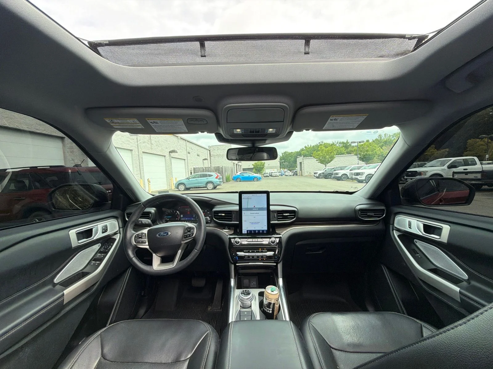 Used 2023 Red Ford Limited image 31