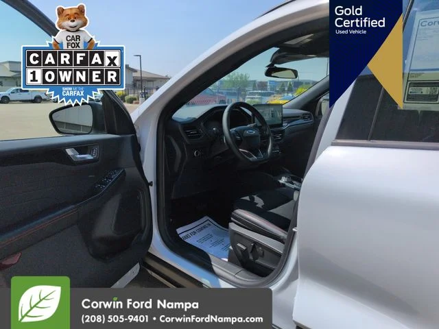Used 2025 Silver Metallic Ford  image 11