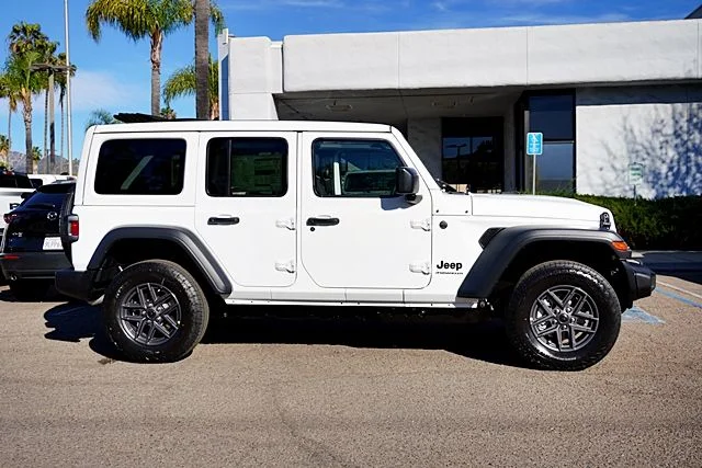 New 2026 Bright White Clear-Coat Exterior Paint Jeep Sport S image 6