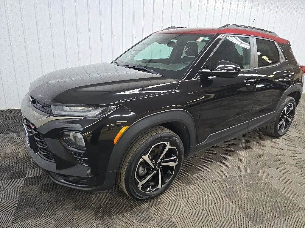 Used 2022 Black Chevrolet RS image 8