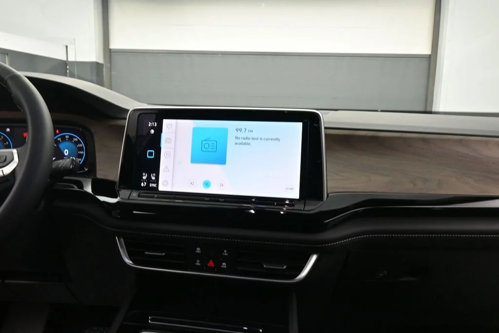 New 2026  Volkswagen SE w/Technology image 49