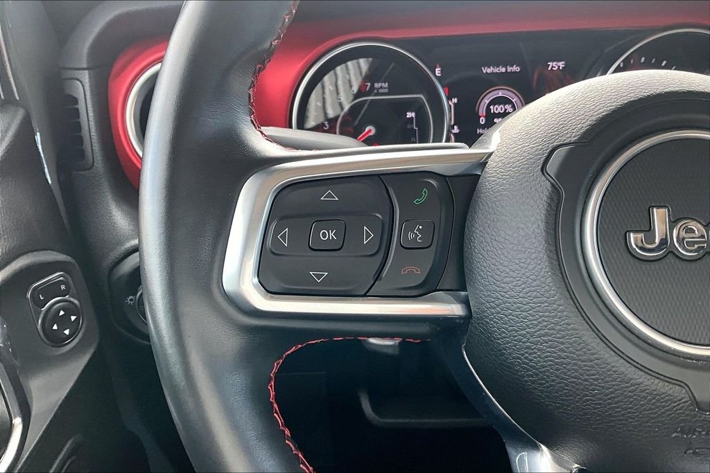 Used 2022 Gray Jeep Rubicon image 20