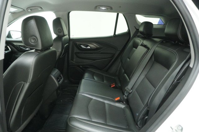 Used 2024 WHITE GMC SLT image 23
