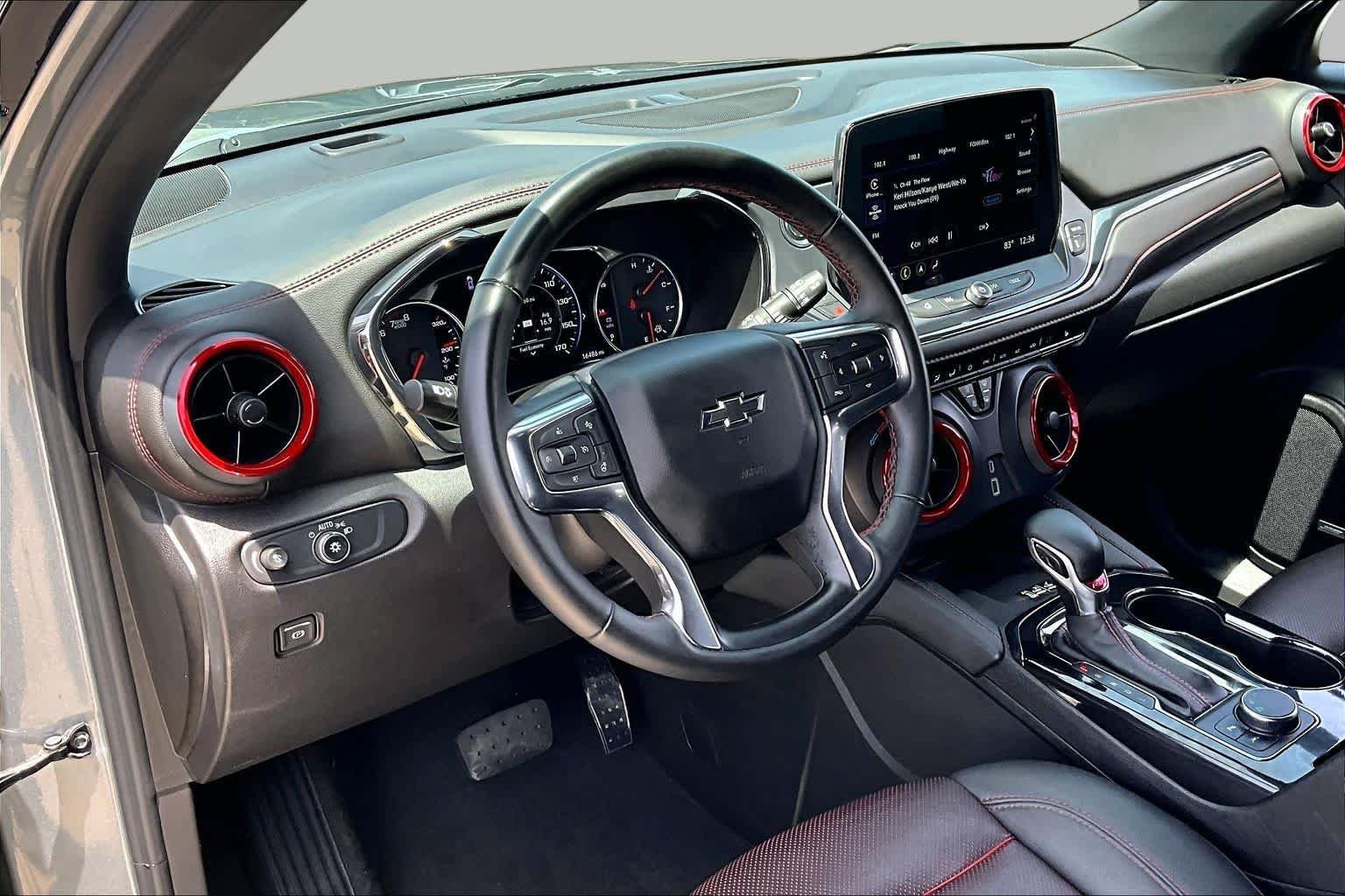 Used 2025 Sterling Gray Metallic Chevrolet RS image 18