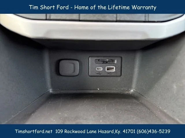 Used 2023 Silver GMC SLT image 20