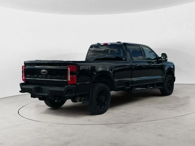 Used 2025 Agate Black Metallic Ford Lariat image 5