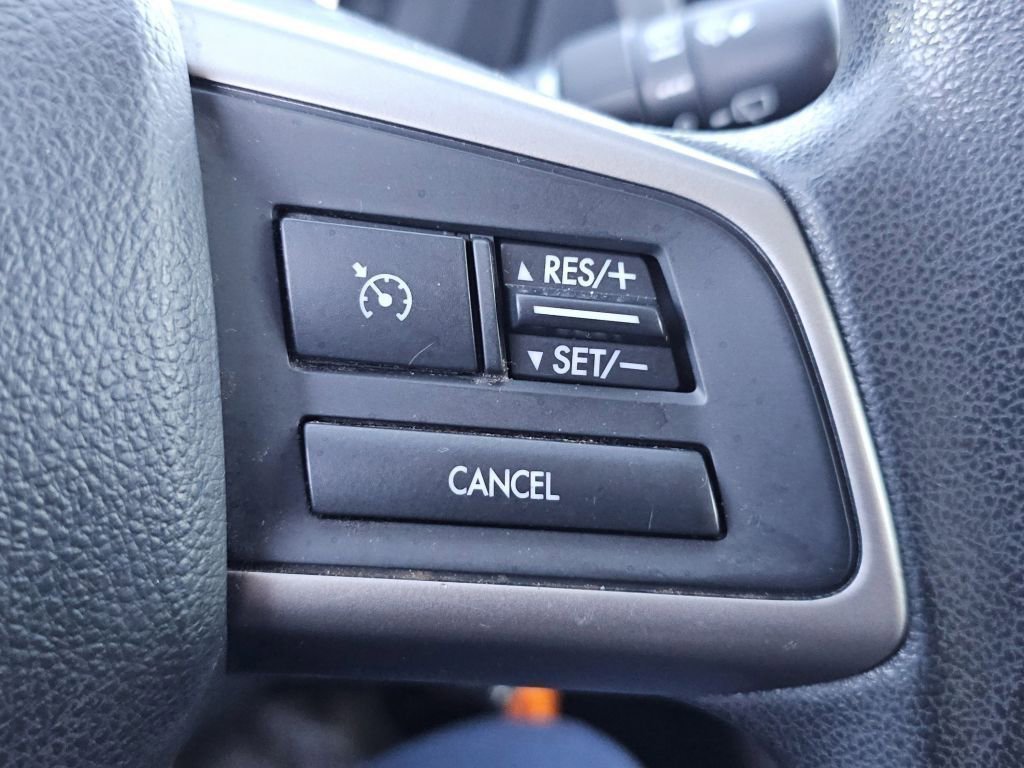Used 2015 Dark Gray Metallic Subaru 2.0i Premium image 12
