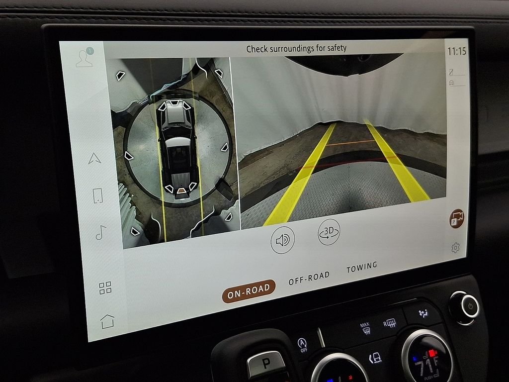 New 2026 Fuji White Land Rover X-Dynamic SE image 15