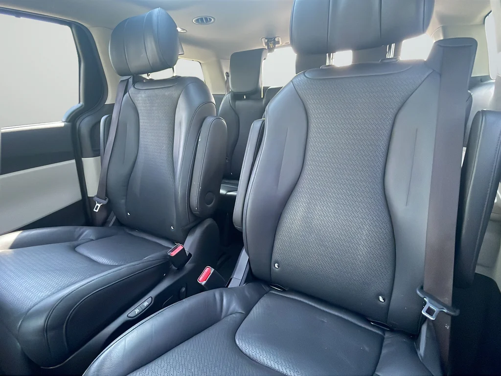 Certified Used 2022 Gray Kia SX Prestige image 41