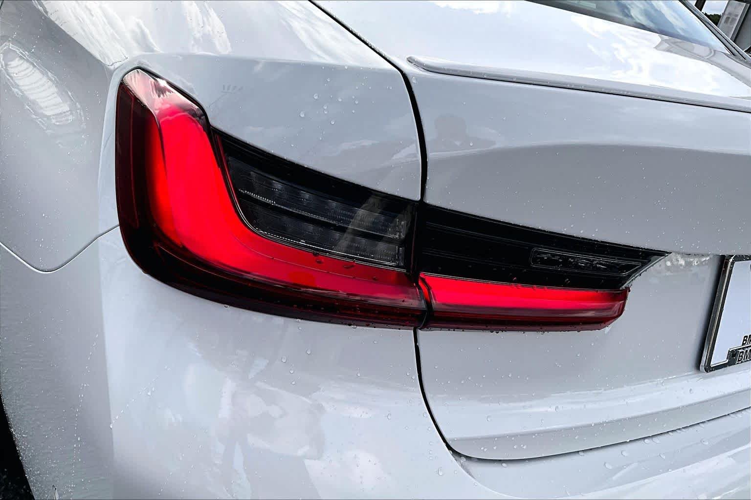 New 2026 Alpine White BMW 330i NA image 15
