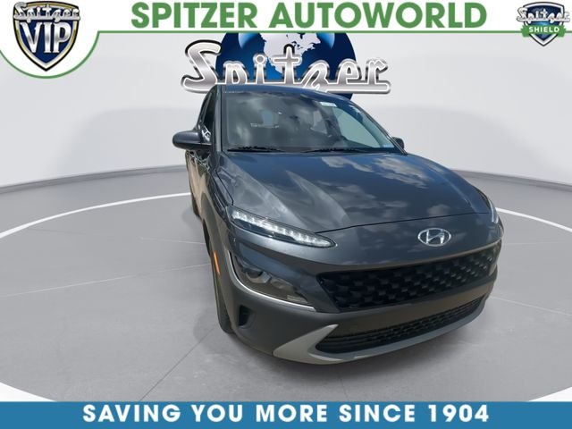 Used 2022 Hyundai Kona SE with VIN KM8K22AB1NU761145 for sale in Northfield, OH