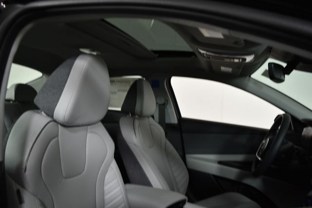 New 2026 Black Hyundai Limited image 13