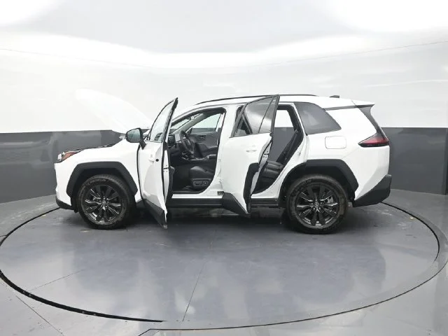 Used 2026 White Toyota XLE Premium image 42