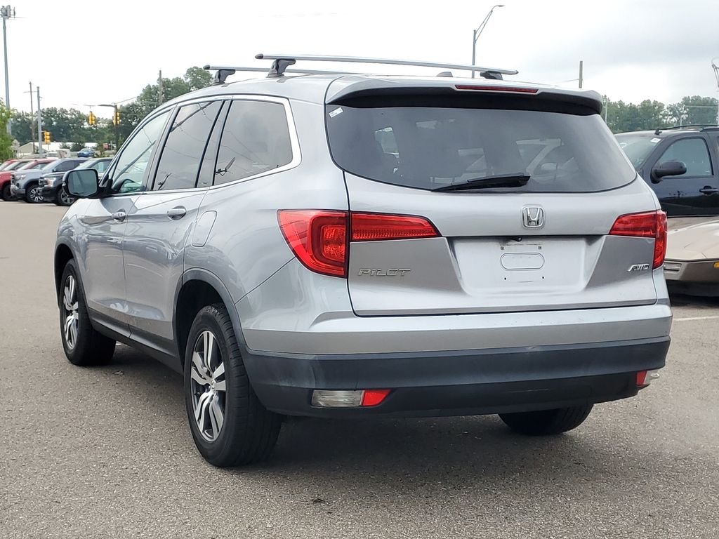 Used 2016 Lunar Silver Metallic Honda EX-L image 2