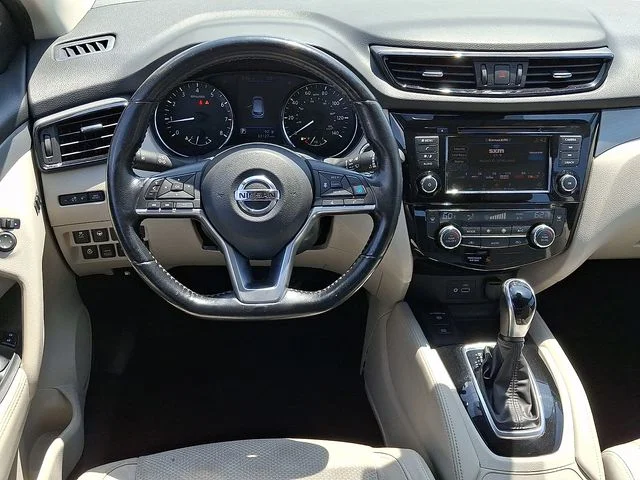 Used 2020 Black Nissan SV image 11