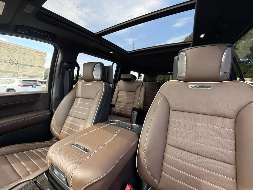 2026 GMC Yukon XL Denali Ultimate - Photo 25