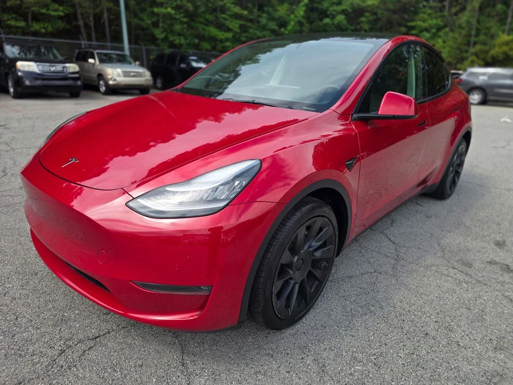 Used 2021 Red Tesla Long Range image 3