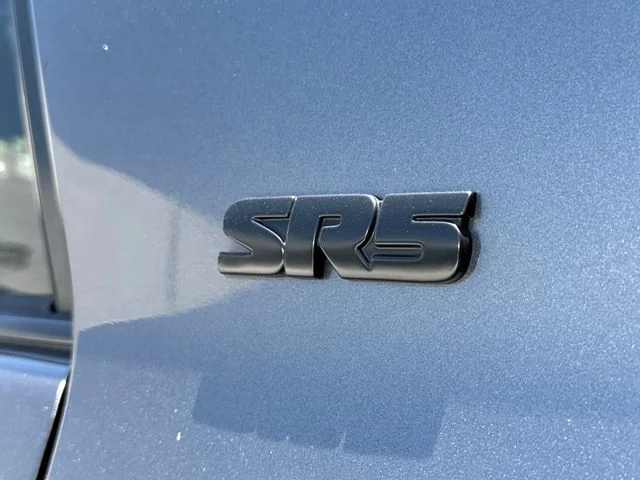 Used 2022 Magnetic Gray Metallic Toyota SR5 Premium image 4