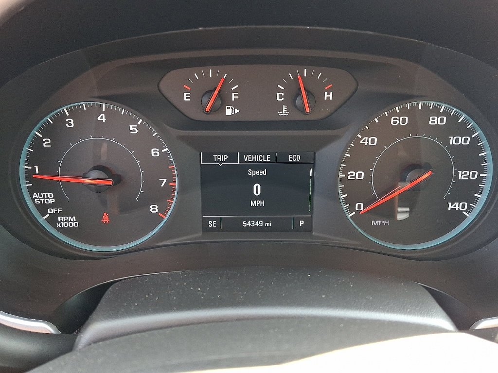 Used 2024 White Chevrolet LT image 23