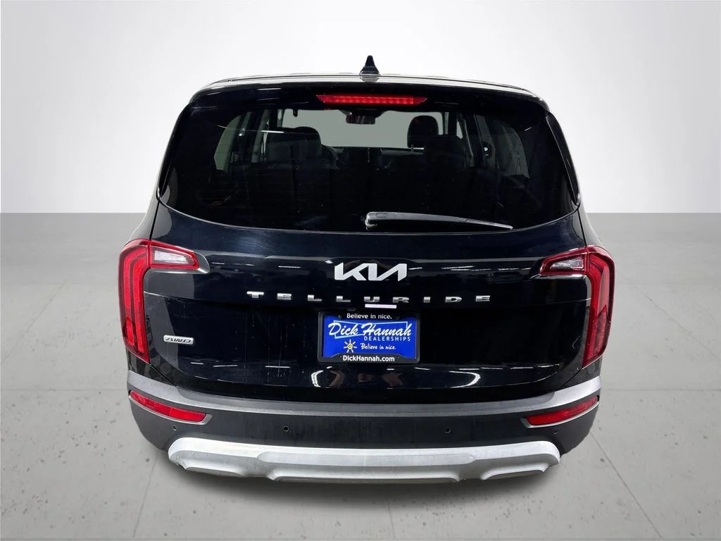 Certified Used 2022 Black Kia LX image 7