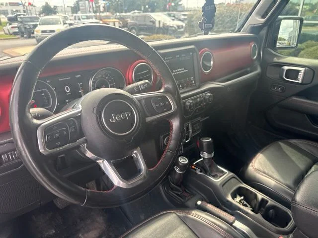 Used 2022 Gray Jeep Rubicon image 16