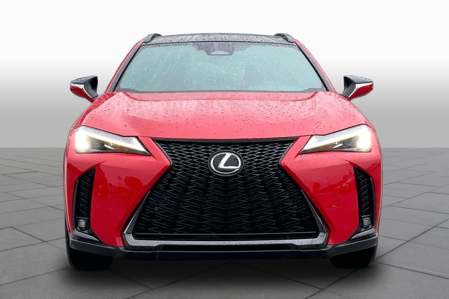 Certified Used 2025 Redline with Obsidian Roof Lexus F SPORT Design image 4