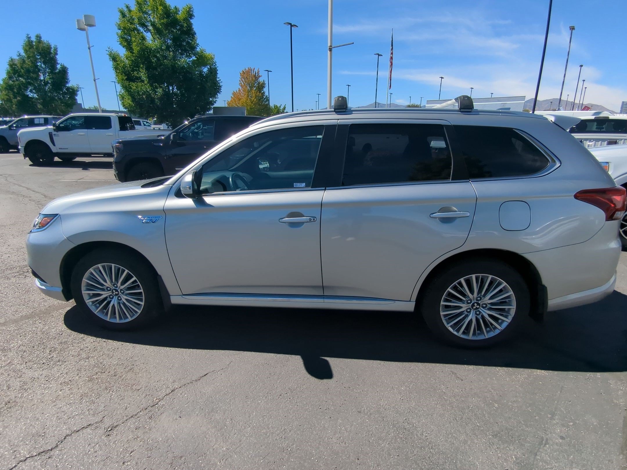 Used 2019 Alloy Silver Metallic Mitsubishi SEL image 7