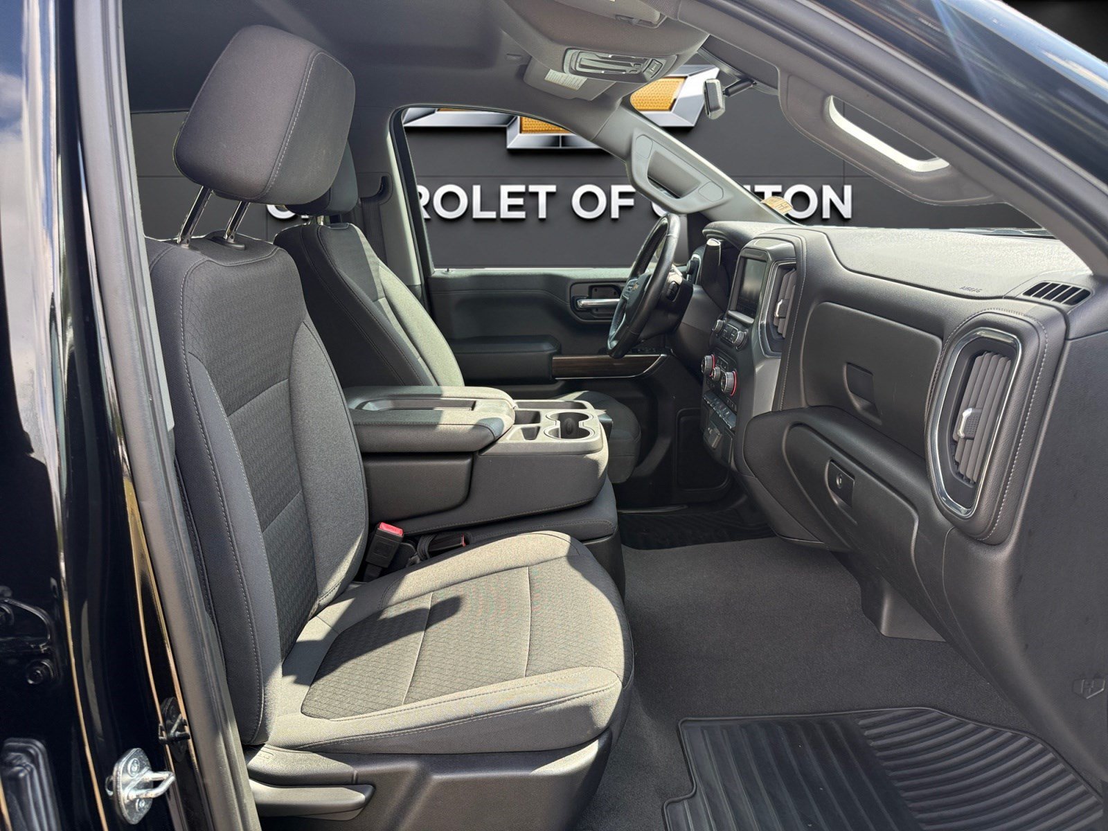 Used 2022 MOSAIC BLACK METALLIC Chevrolet LT image 13