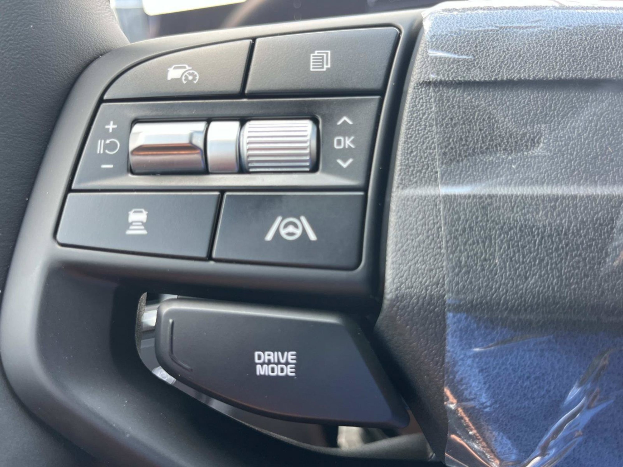 New 2026 Ebony Black Kia LX image 21