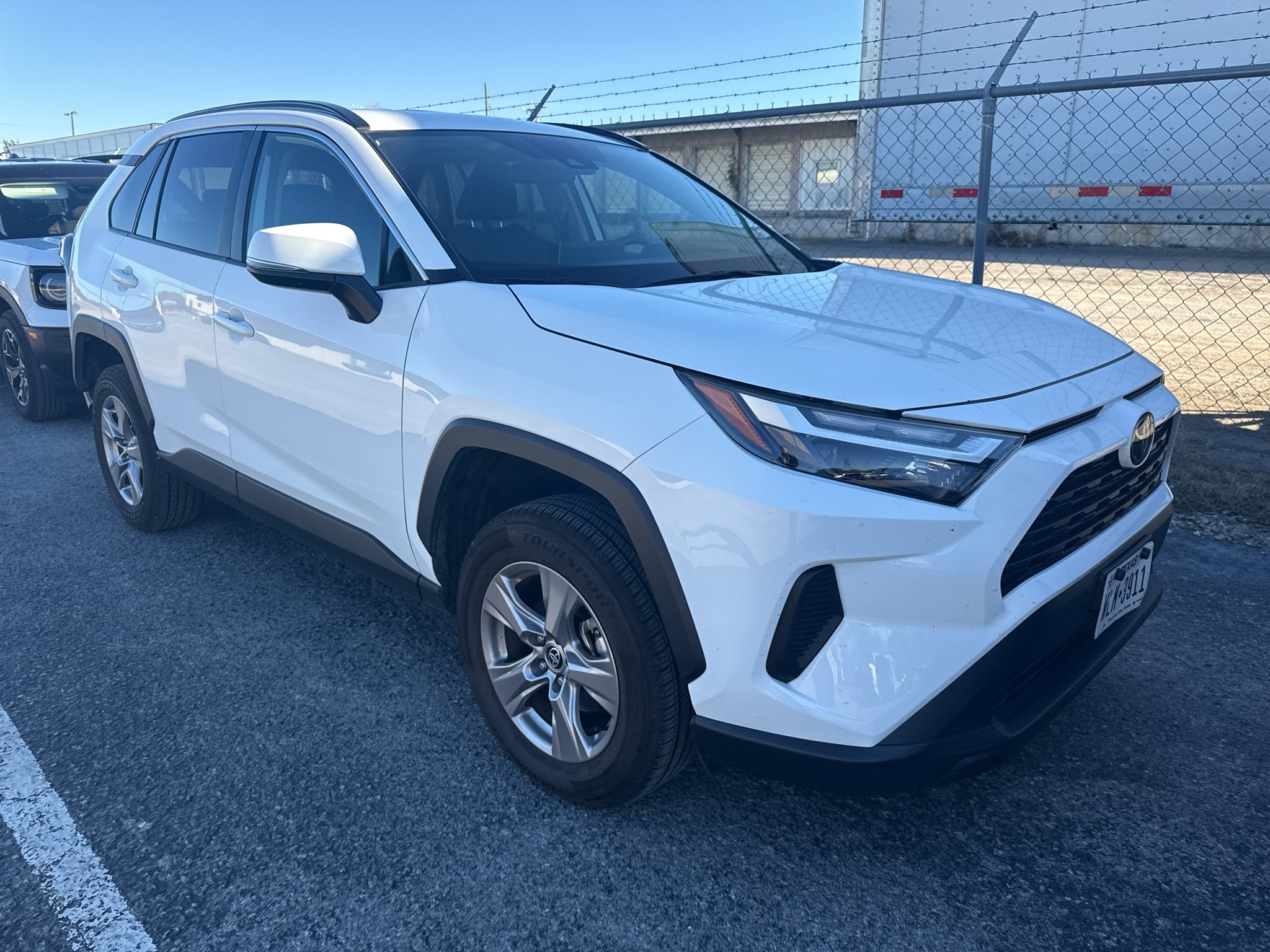 Used 2025 ICE CAP Toyota XLE image 3