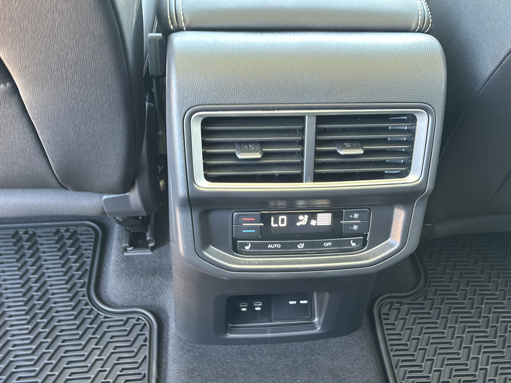 2026 Volkswagen Atlas SEL Premium R-Line - Photo 15
